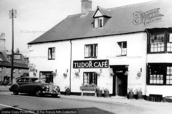Photo of Dunchurch, Tudor Cafe c.1955