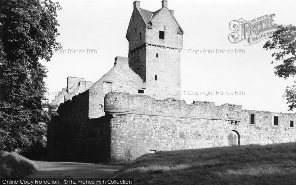 Photo of Dundee, Mains Castle 1950