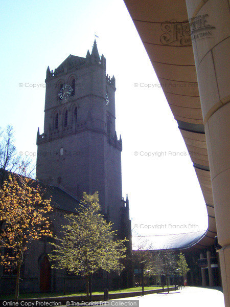 Photo of Dundee, St Mary's Church And The Overgate Centre 2005