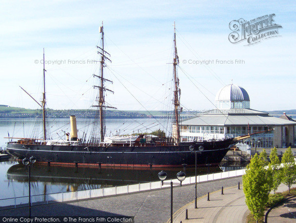 Photo of Dundee, The Rrs Discovery 2005