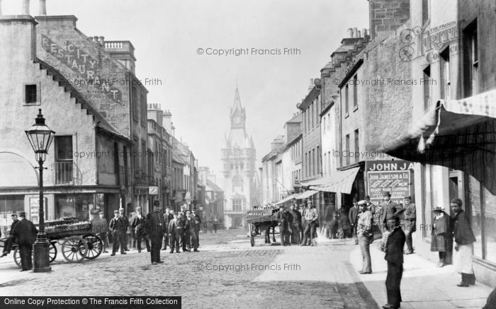 Photo of Dunfermline, High Street, City Chambers And Town Clock 1901