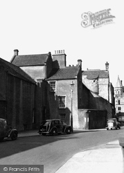 The Abbot's House 1953, Dunfermline