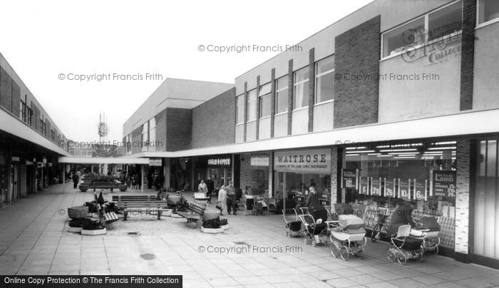 Photo of Dunstable, Broad Walk c.1965