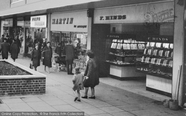 Photo of Dunstable, Broad Walk c.1967
