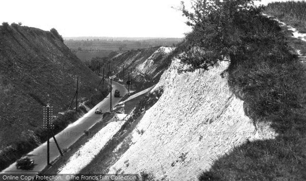 Photo of Dunstable, Chalk Hill Cutting c.1930
