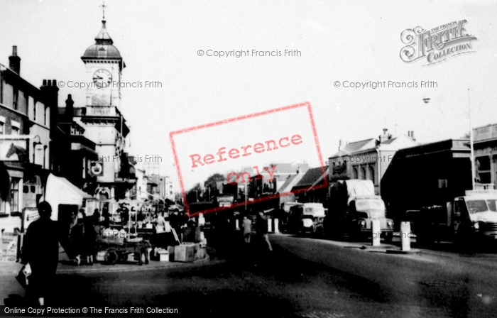 Photo of Dunstable, High Street c.1960