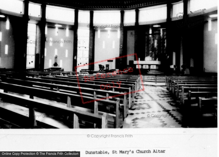 Photo of Dunstable, St Mary's Church Altar c.1965