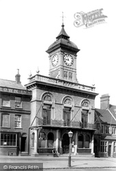 The Town Hall 1897, Dunstable