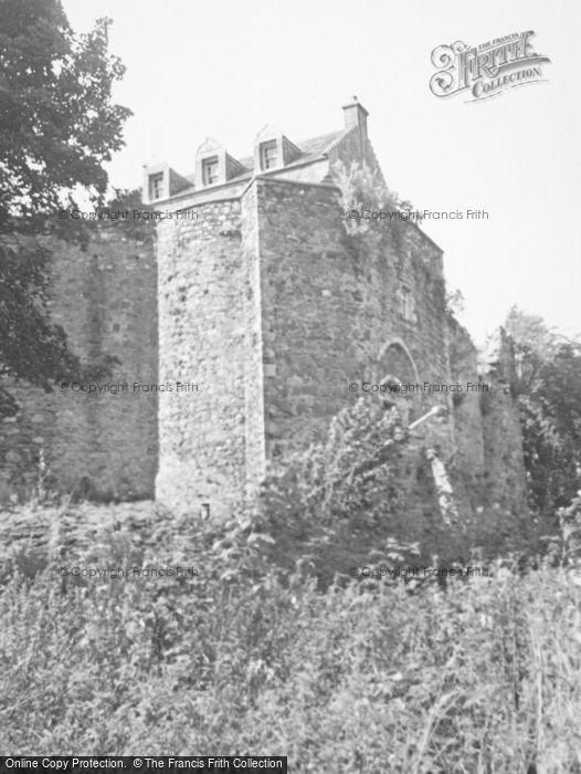 Photo of Dunstaffnage Castle, Gatehouse 1949
