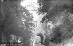 Castle Entrance c.1960, Dunster