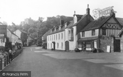 Castle From Street 1940, Dunster