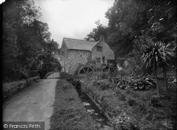 The Old Mill 1938, Dunster