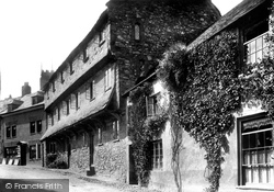 The Old Nunnery 1903, Dunster