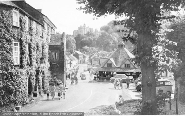 Photo of Dunster, Yarn Market And Castle c.1960
