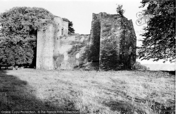 Photo of Duntarvie Castle, 1952