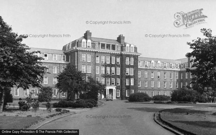Photo of Durham, Neville's Cross College c.1950