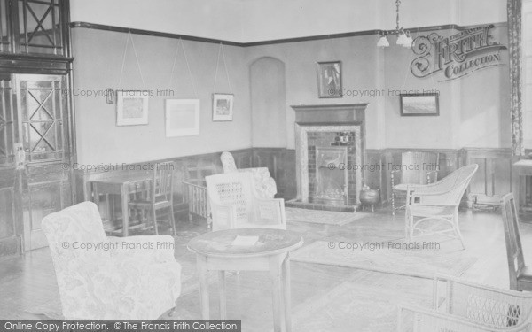 Photo of Durham, Neville's Cross College, Common Room 1925