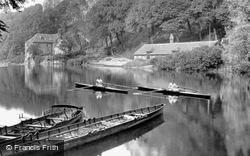 Skulling On The River Wear 1921, Durham