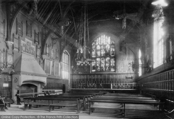 Photo of Durham, the Town Hall interior 1918