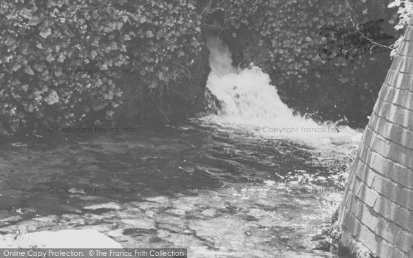 Photo of Dursley, Broadwell Stream c.1950