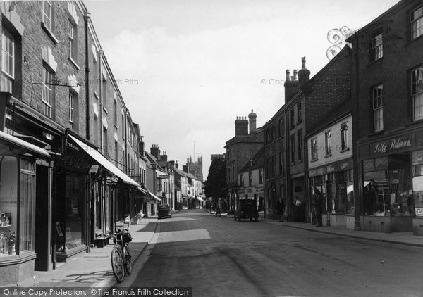 Photo of Dursley, Parsonage Street c.1947