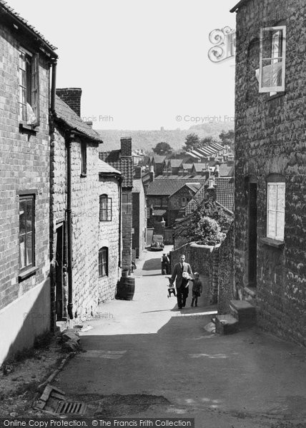 Photo of Dursley, The Slade c.1950