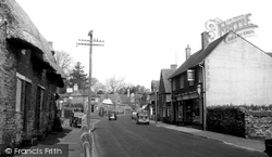 Main Road c.1955, Duston