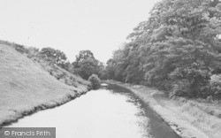 The Canal c.1960, Dutton
