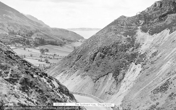 Photo of Dwygyfylchi, The Sychnant Pass c.1955