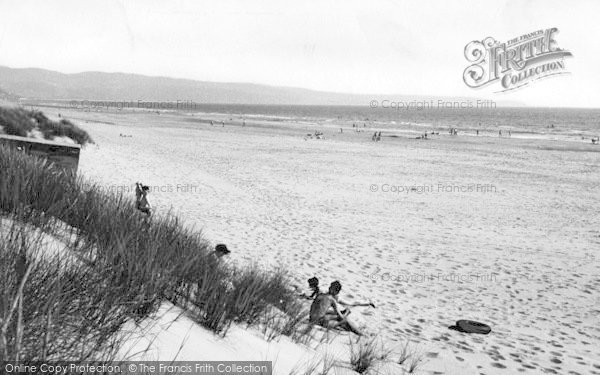 Photo of Dyffryn Ardudwy, Beach From The Sand Hills 1955