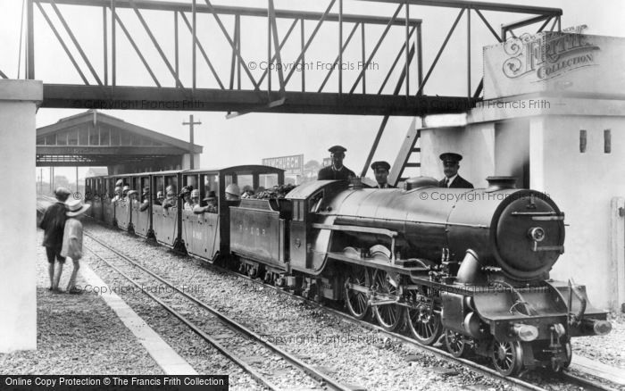 Photo of Dymchurch, Light Railway Station 1927