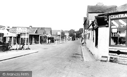 The Main Road 1927, Dymchurch