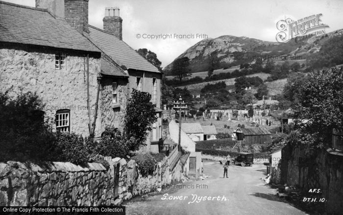 Photo of Dyserth, Lower Town c.1935