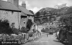 Lower Town c.1935, Dyserth
