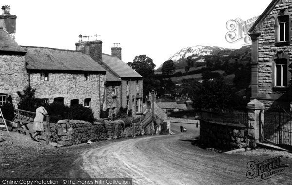 Photo of Dyserth, Village c.1935