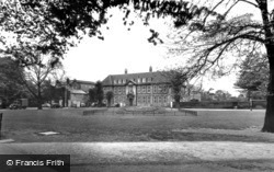 Grammar School, The Green c.1955, Ealing
