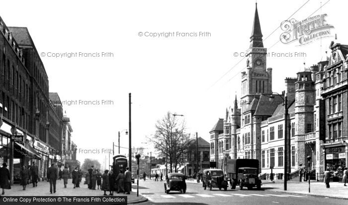 Photo of Ealing, The Broadway And Town Hall c.1950