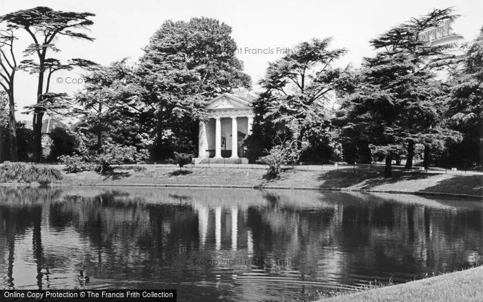 Photo of Ealing, The Temple And Round Pond c.1960