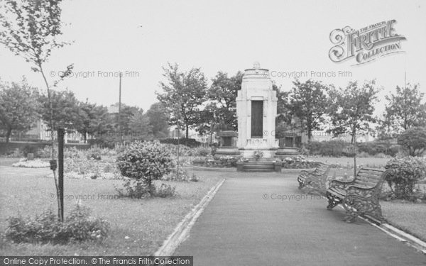 Photo of Earby, The War Memorial, Sough Park c.1955