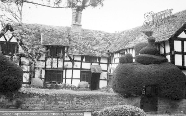 Photo of Eardisland, Staick House c.1950