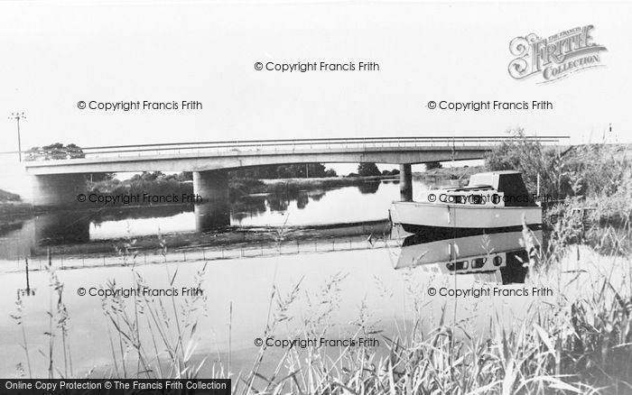 Photo of Earith, River Ouse And New Bridge c.1960