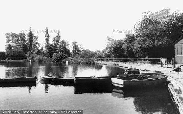 Photo of Earlswood, Lake c.1960