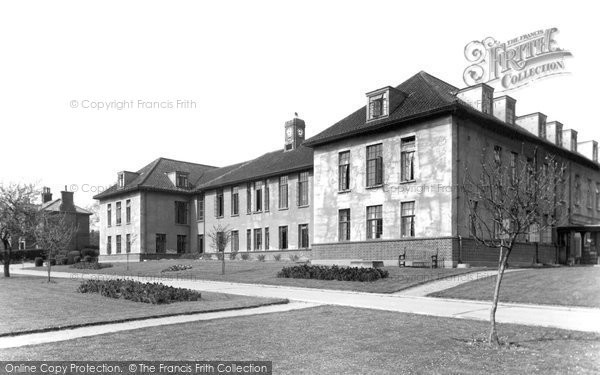 Photo of Earlswood, Redhill County Hospital c.1955