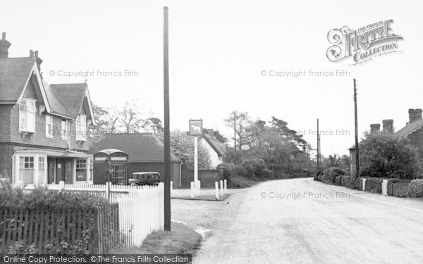 Photo of East Bergholt, The White Horse c.1955