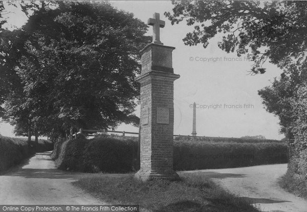 Photo of East Budleigh, Bicton, Scriptural Directing Post 1906