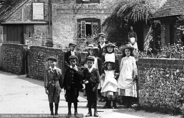 Photo of East Clandon, Children In The Village 1904