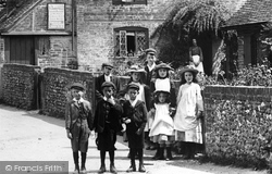 Children In The Village 1904, East Clandon