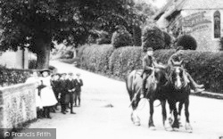 The Ride Home 1907, East Clandon