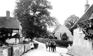 Village 1907, East Clandon