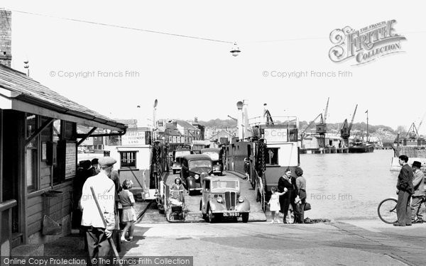 Photo of East Cowes, The Floating Bridge c.1955